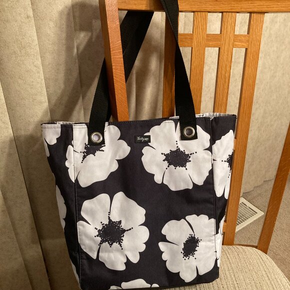 Thirty-One Zip Top Tall Tote Poppy Black & White Retired Bag - Picture 4 of 16